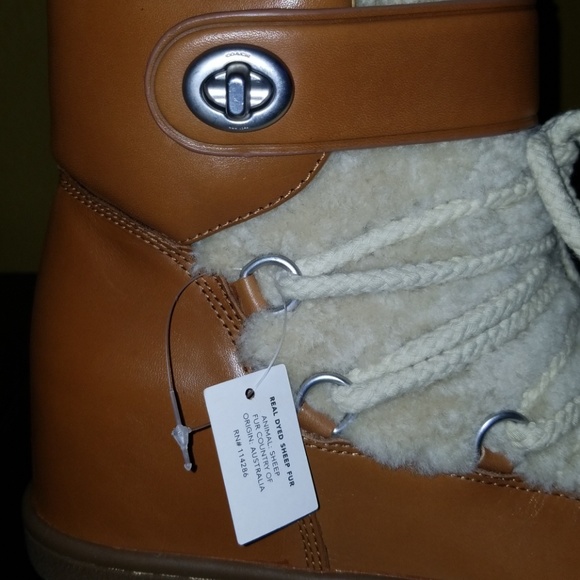 COACH MONROE SHERLING BOOT - Picture 7 of 7